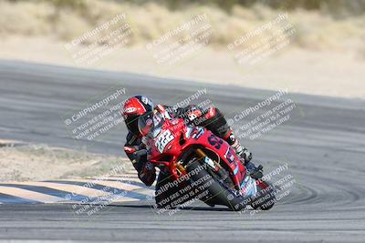 media/Dec-07-2025-CVMA (Sun) [[3e7d2de5dc]]/Race 6-The Shootout/